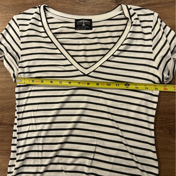 Striped tee - Picture 6 of 6